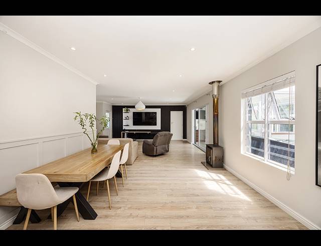 4 BEDROOM FREEHOLD SOLD IN SUNNINGDALE